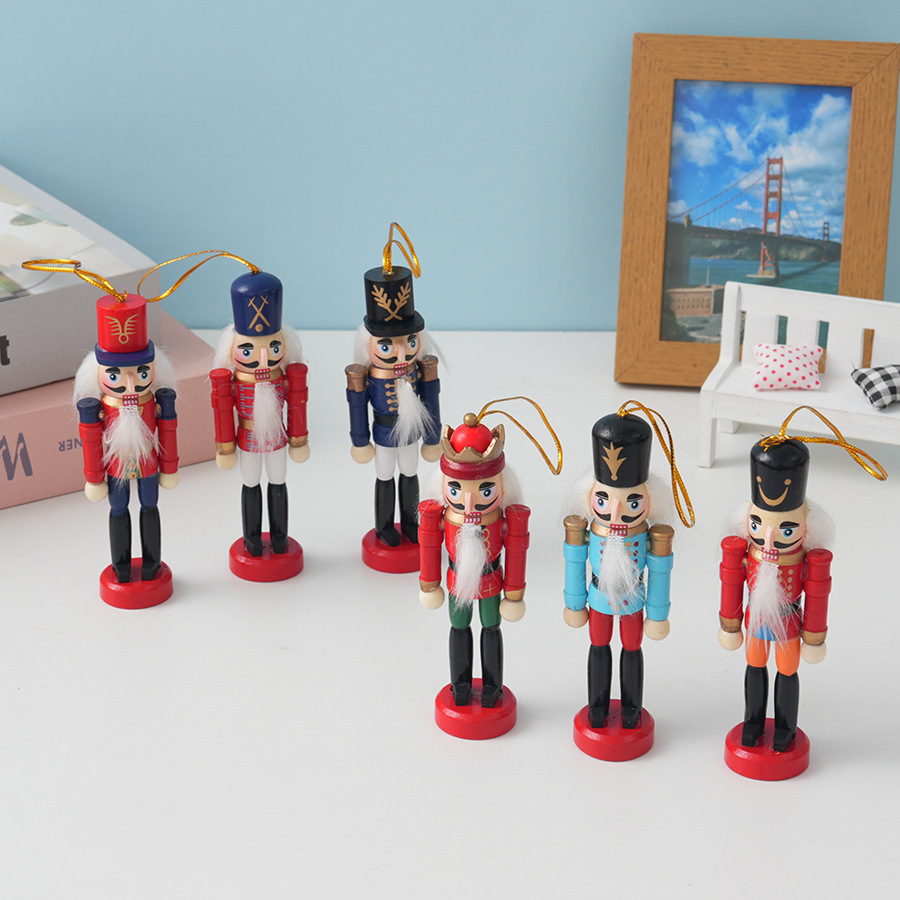 6pcs Christmas Nutcracker Wood - đánh giá và giá Nutcracker Figurine